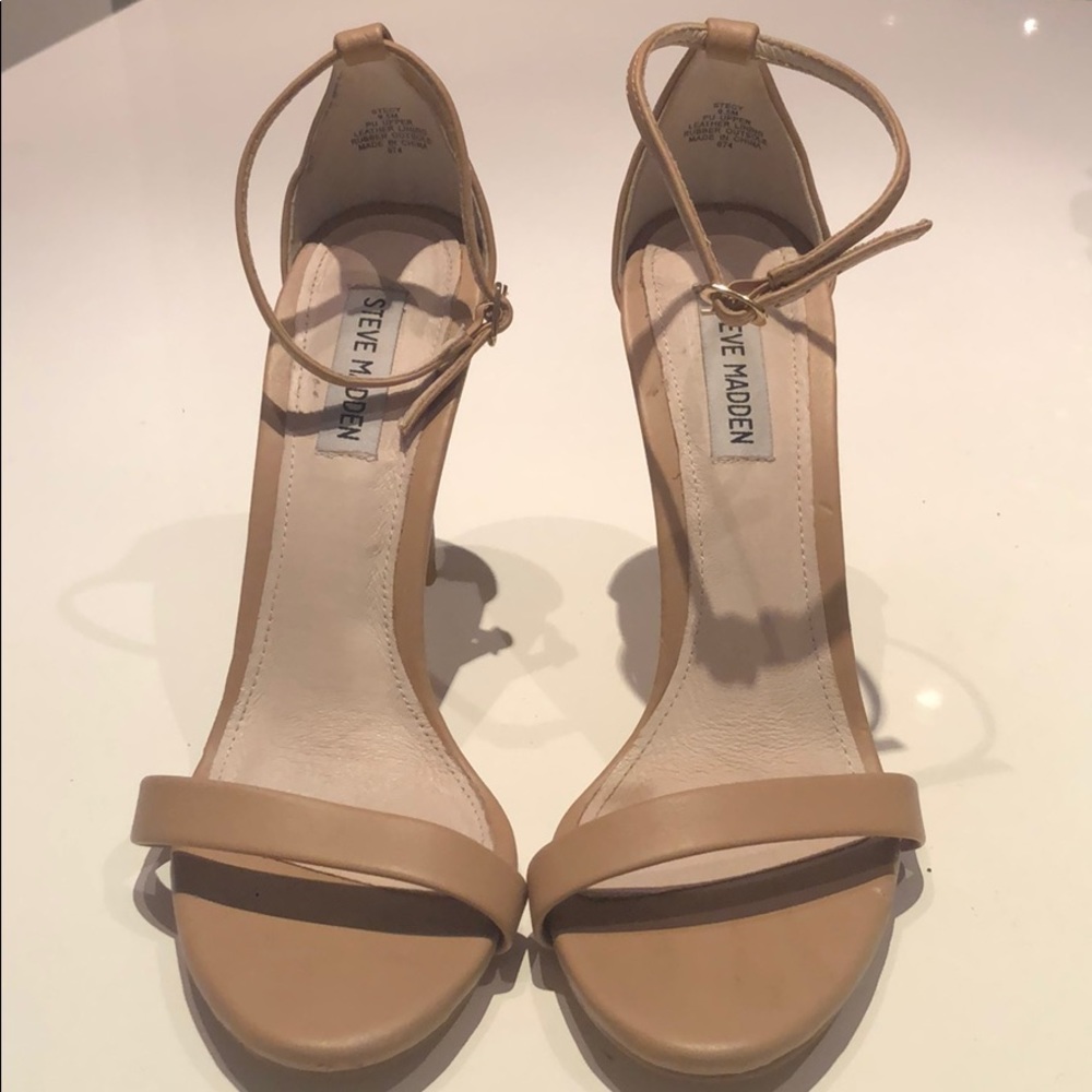 Steve Madden “Stecy” nude leather sandal heels